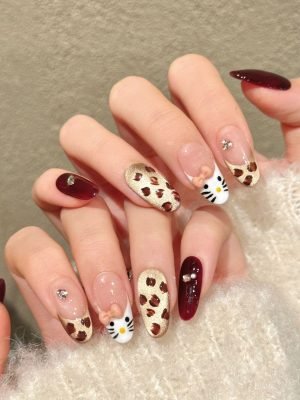 yihe w series [scarlet meow leopard sweet] burgundy leopard print kitty wearing nail sweet autumn and winter nail patches
